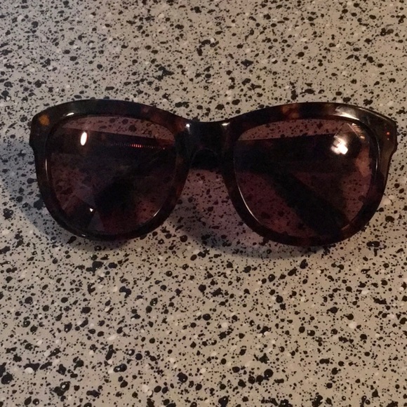 Tortoise Shell Sunglasses 😎103 - Picture 1 of 4